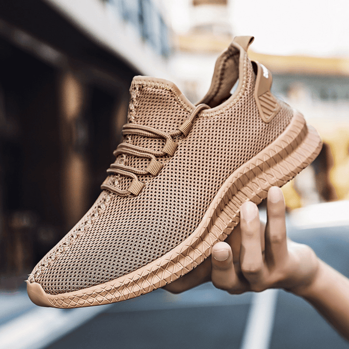 Aero Mesh Sneaker