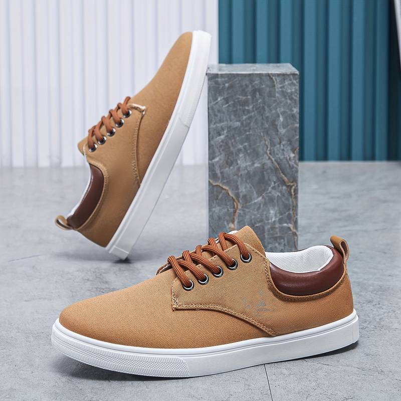 Vaughn™ Lightweight Canvas Sneakers