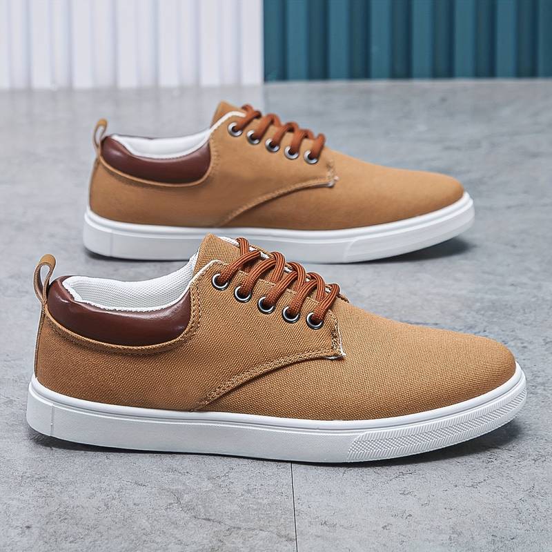 Vaughn™ Lightweight Canvas Sneakers