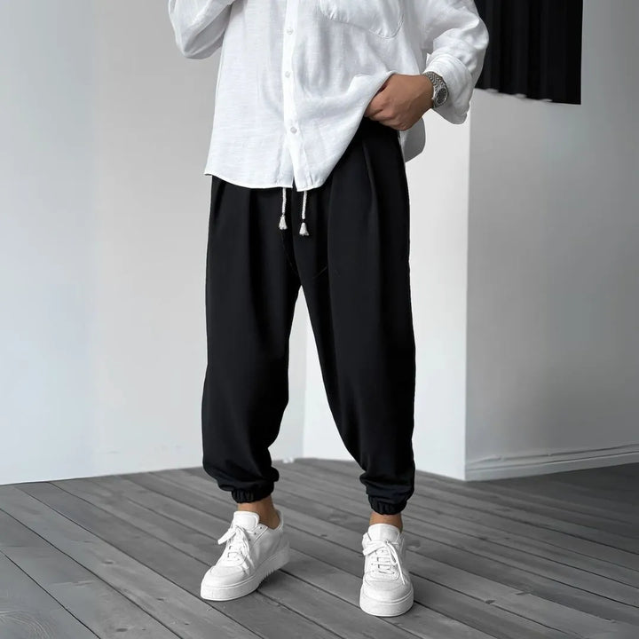 Ken Casual Fit Tapered Jogger