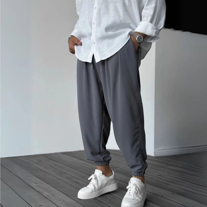 Ken Casual Fit Tapered Jogger