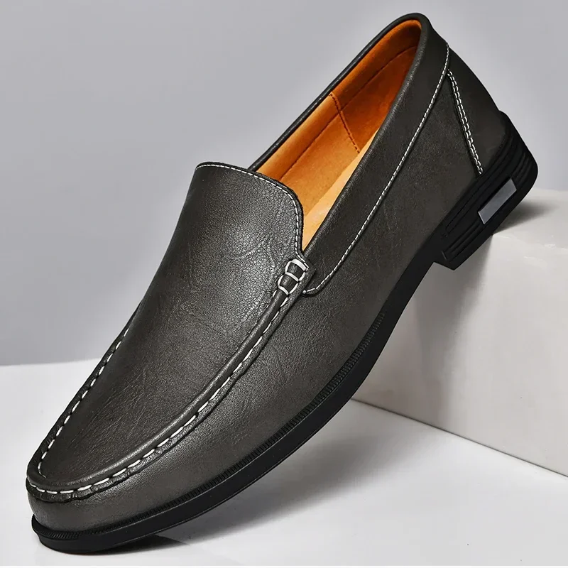 LS | Men Classic Sleek Loafers