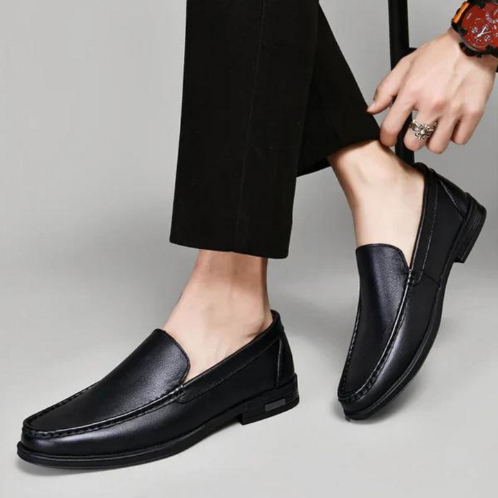 LS | Men Classic Sleek Loafers