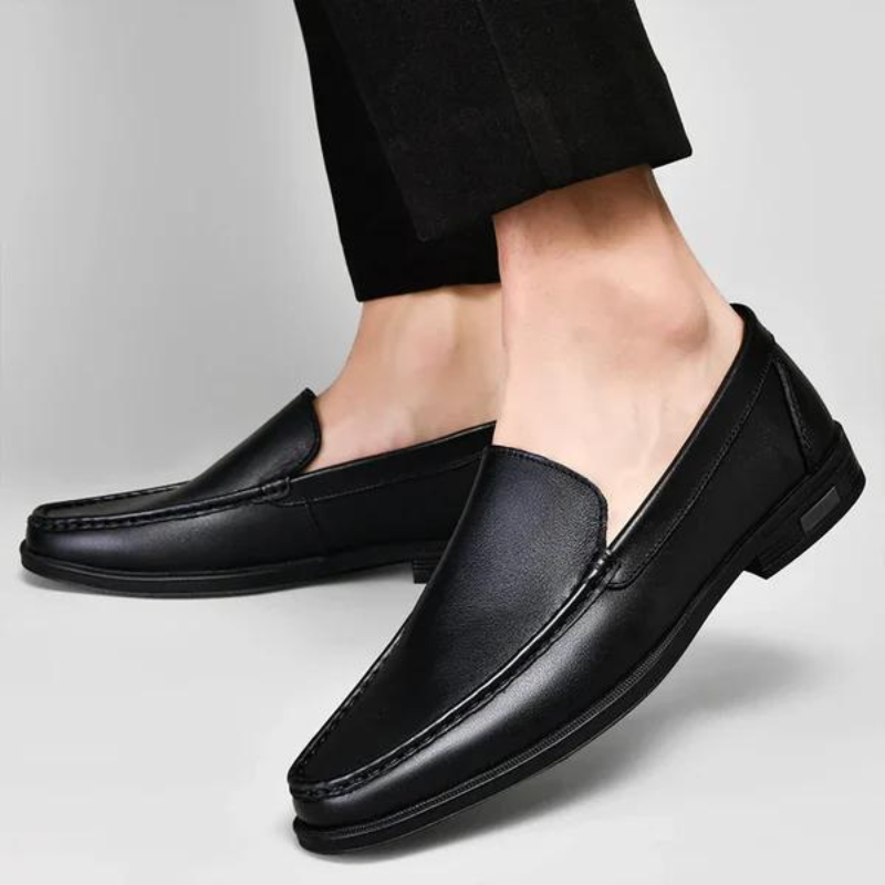LS | Men Classic Sleek Loafers