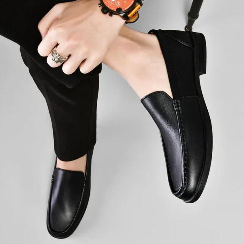 LS | Men Classic Sleek Loafers