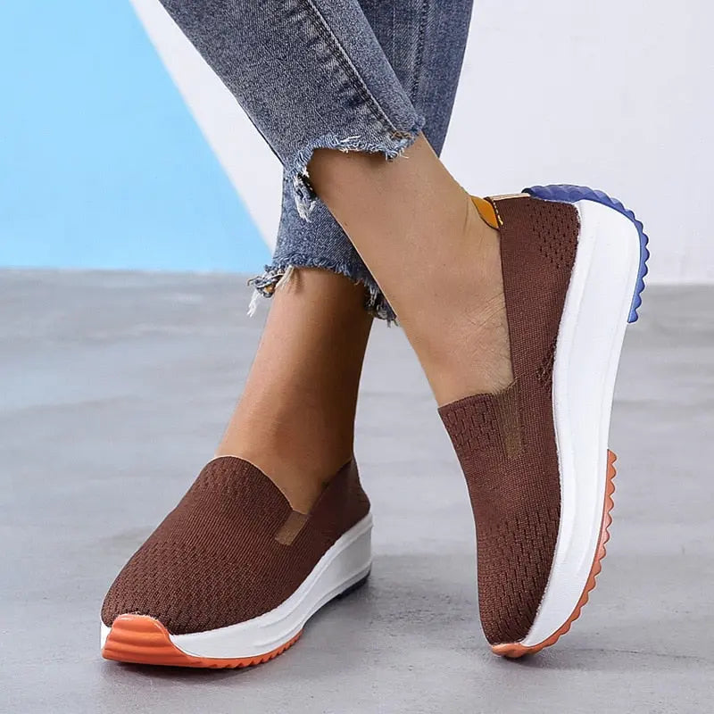 LS | Women Airy Mesh Slip On Shoes Lion Style