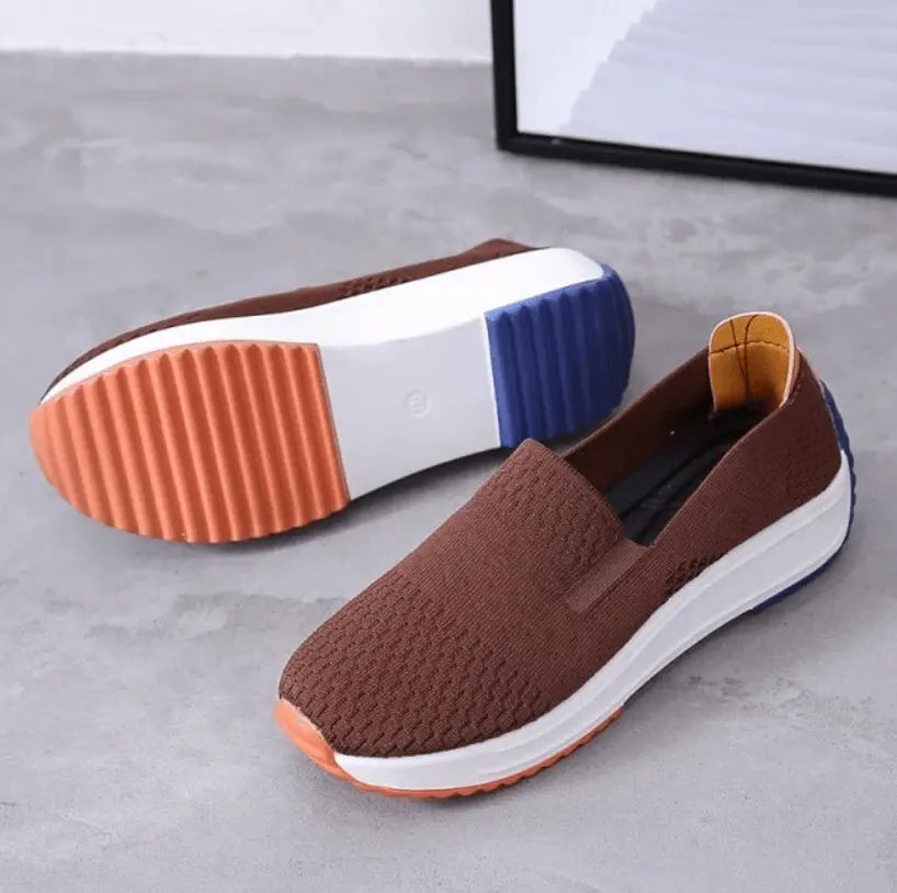LS | Women Airy Mesh Slip On Shoes Lion Style