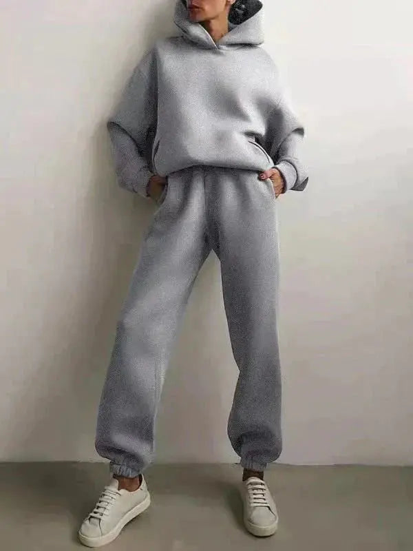 LS | Women Chic Hoodie Lounge Set Lion Style