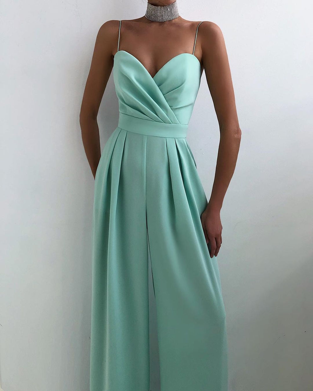 LS | Women Chic Sweetheart Neck Jumpsuit Lion Style