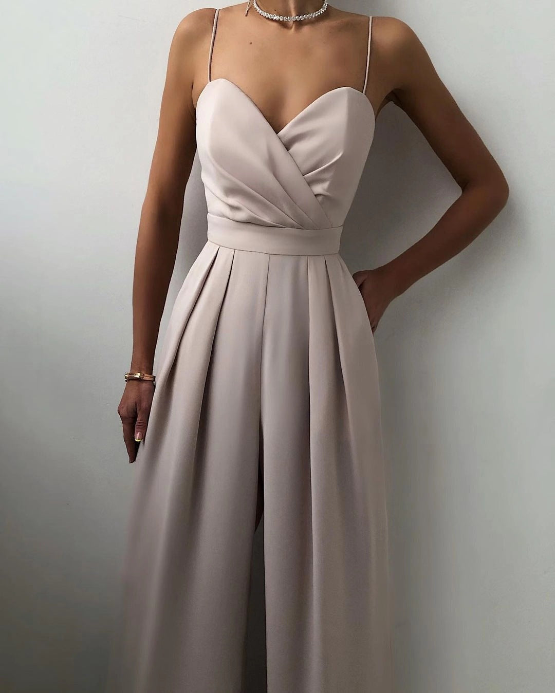 LS | Women Chic Sweetheart Neck Jumpsuit Lion Style