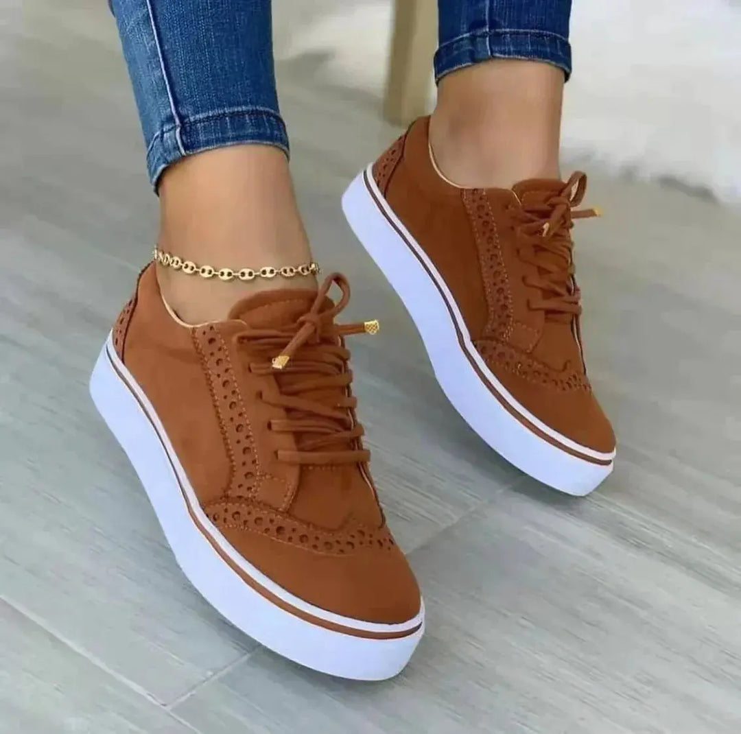LS | Women Classic Brogue Platform Sneakers Lion Style