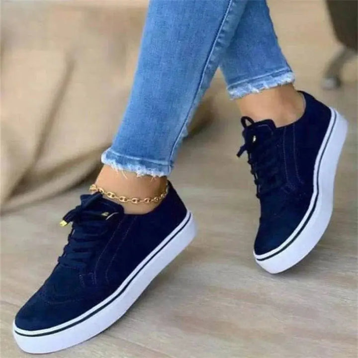 LS | Women Classic Brogue Platform Sneakers Lion Style