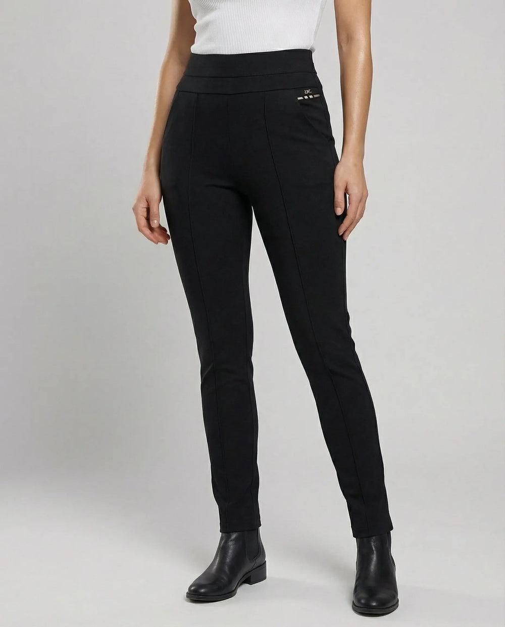LS | Women Classic Slim Fit Pants Lion Style