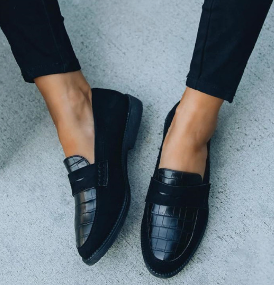 LS | Women Classic Slip On Orthopedic Loafers Lion Style