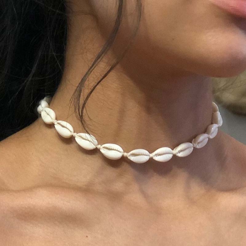 LS | Women Coastal Shell Choker Necklace Lion Style
