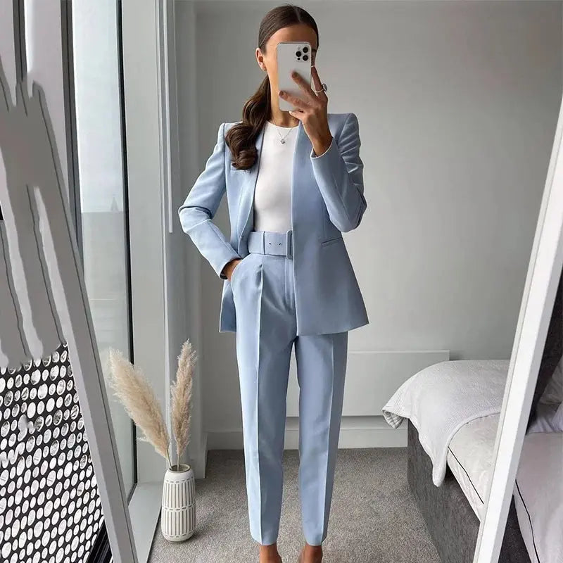 LS | Women Refined Workwear Tapered Pants Lion Style