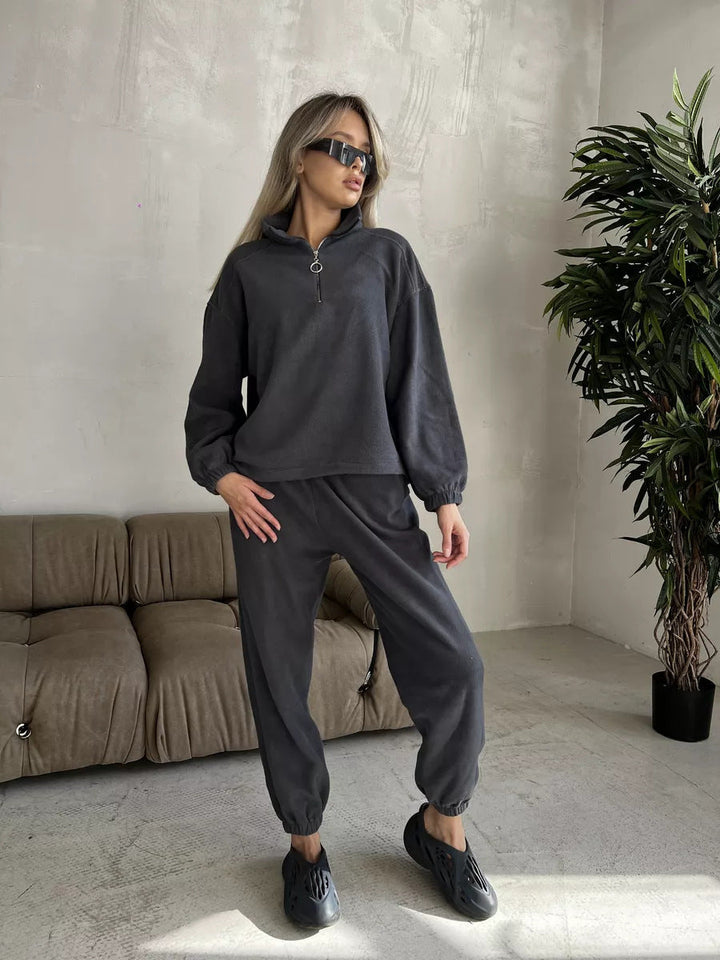 LS | Women Soft Comfort Tracksuit Lion Style