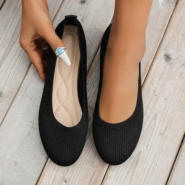 LS | Women Soft Sole Flats Lion Style