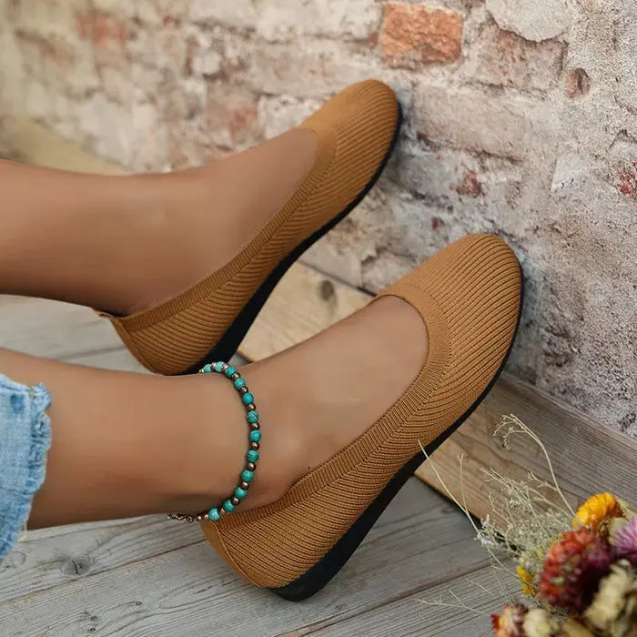 LS | Women Soft Sole Flats Lion Style