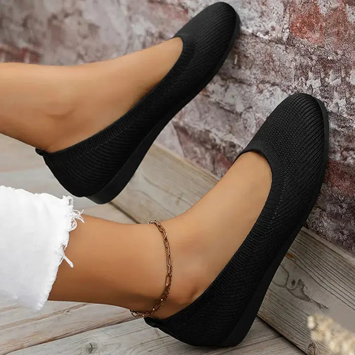 LS | Women Soft Sole Flats Lion Style