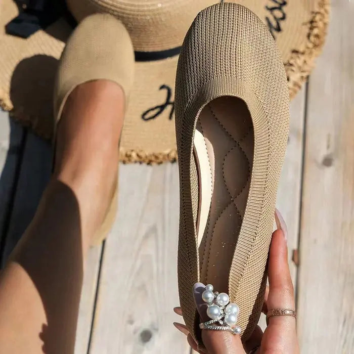 LS | Women Soft Sole Flats Lion Style