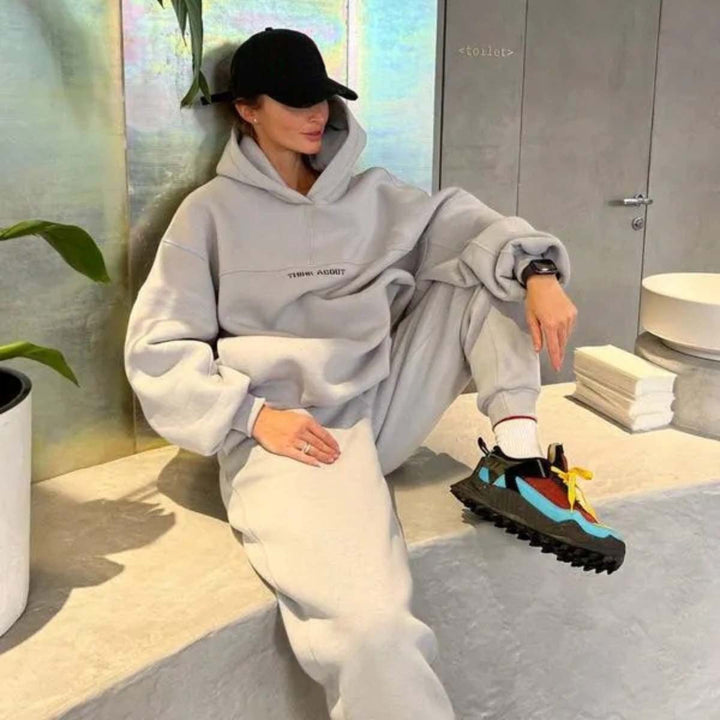 LS | Women Statement Lounge Set Lion Style