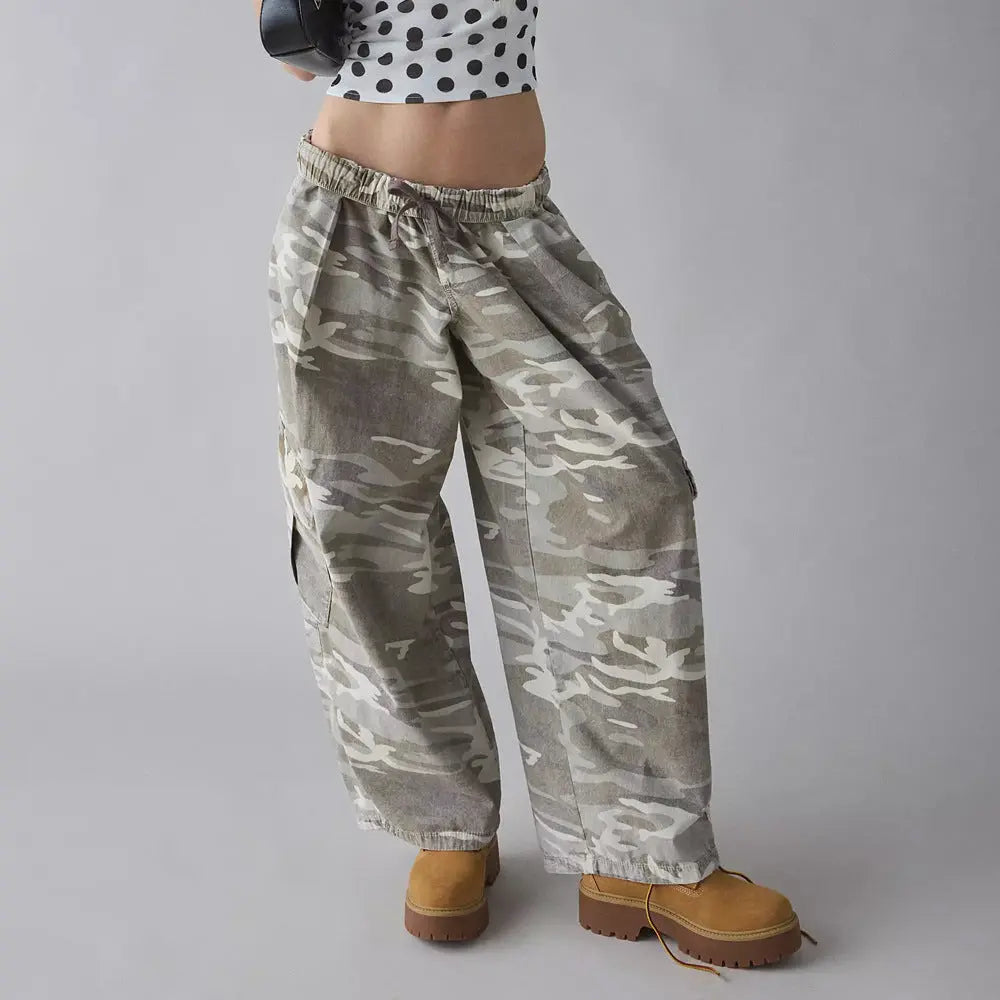 LS | Women Street Camouflage Cargo Pants Lion Style