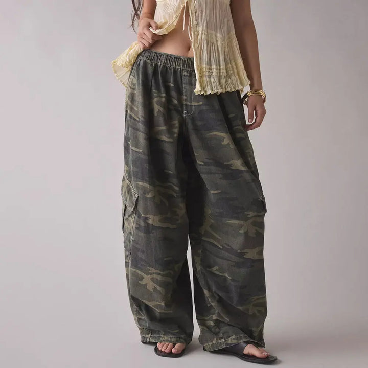 LS | Women Street Camouflage Cargo Pants Lion Style