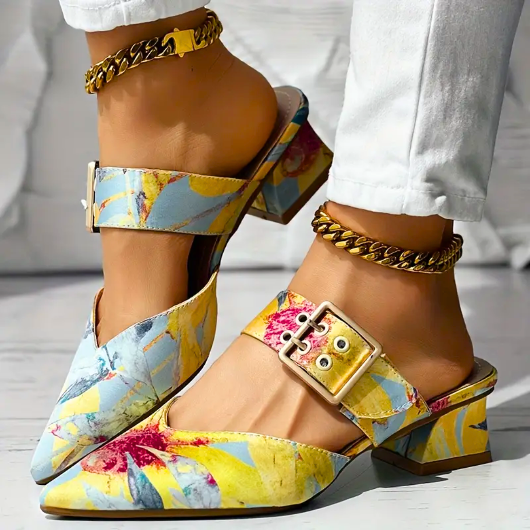 LS | Women Trendy Abstract Heels Lion Style