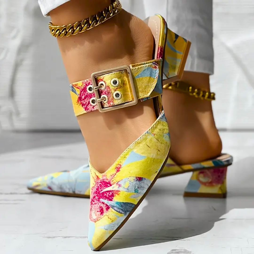 LS | Women Trendy Abstract Heels Lion Style