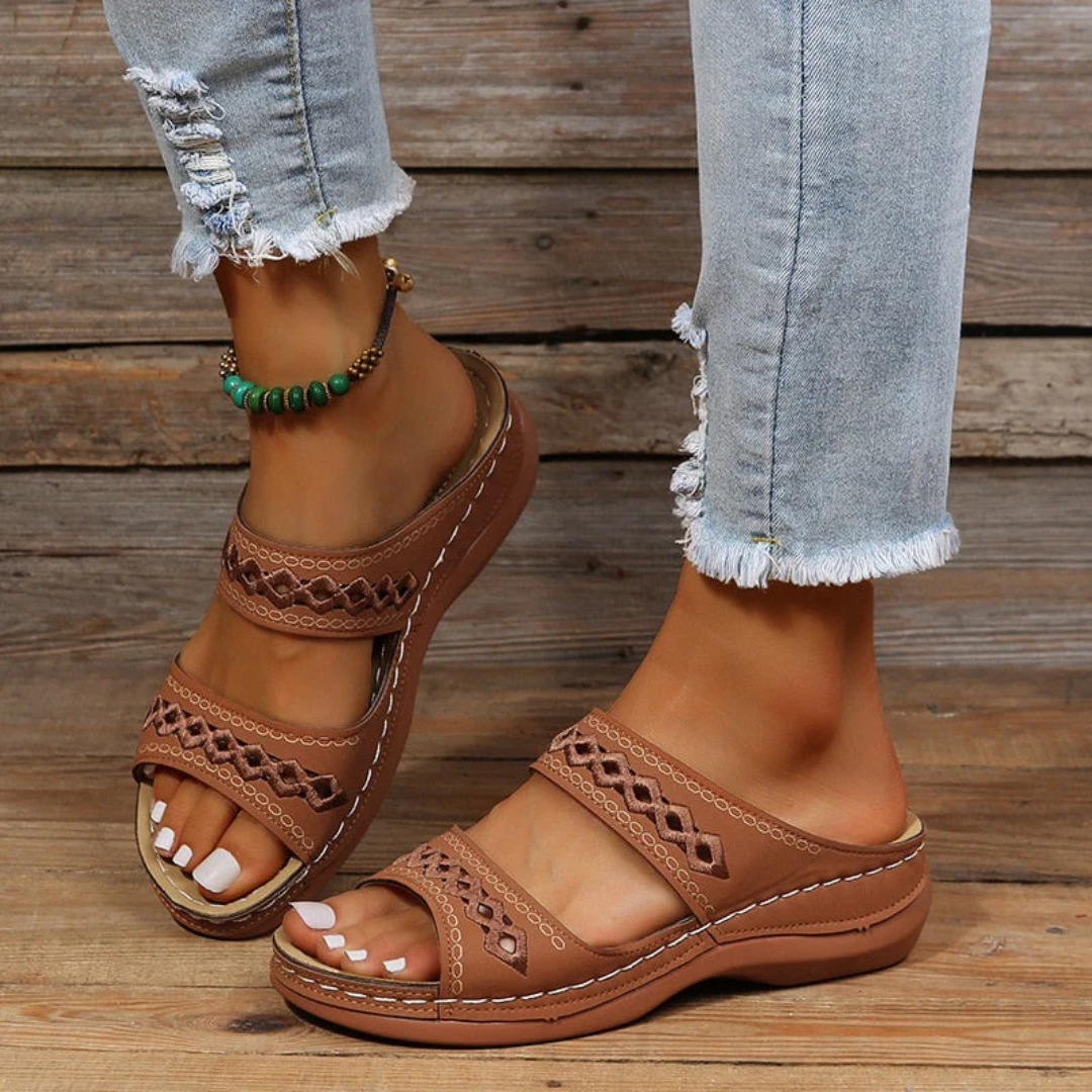 LS | Women Orthopedic Comfort Slides Lion Style