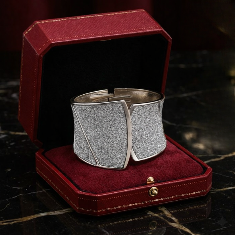 Lion Style | Women’s Chic Fashion Bracelet