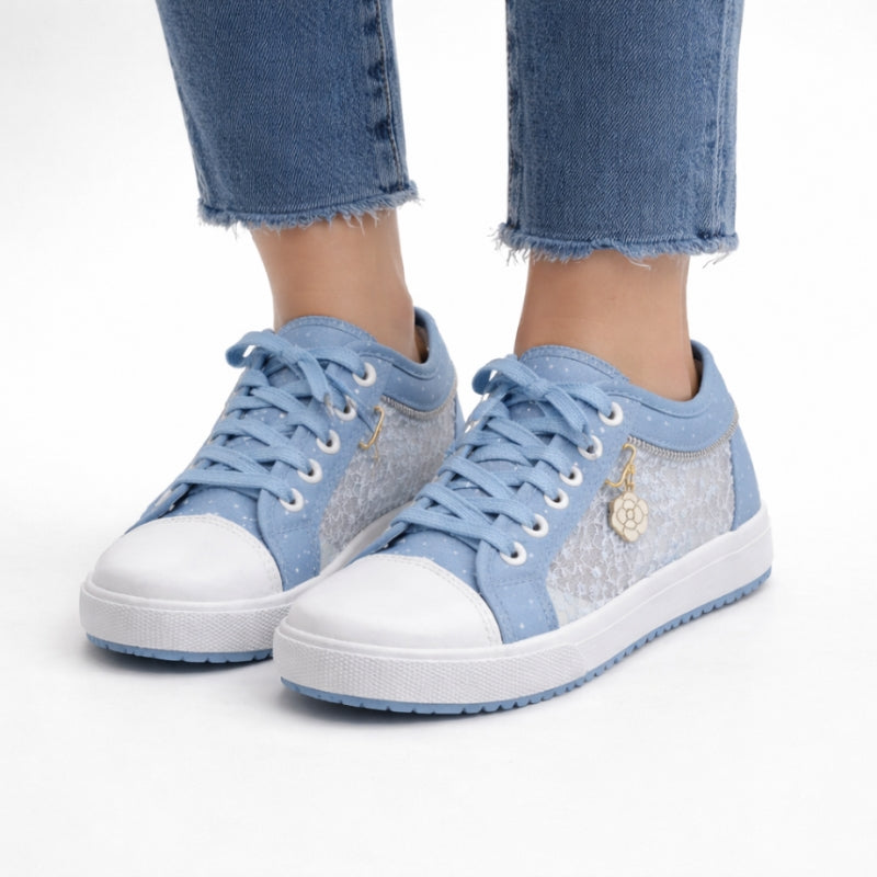 Lion Style | Women’s Low Top Sneakers