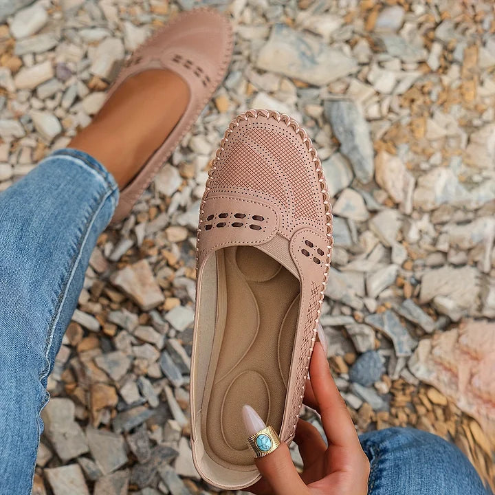 Lion Style | Women’s Orthopedic Minimalist Flats