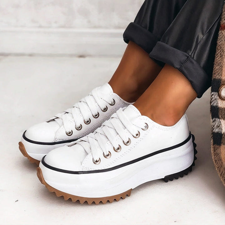 Lion Style | Women’s Orthopedic Skate Sneakers