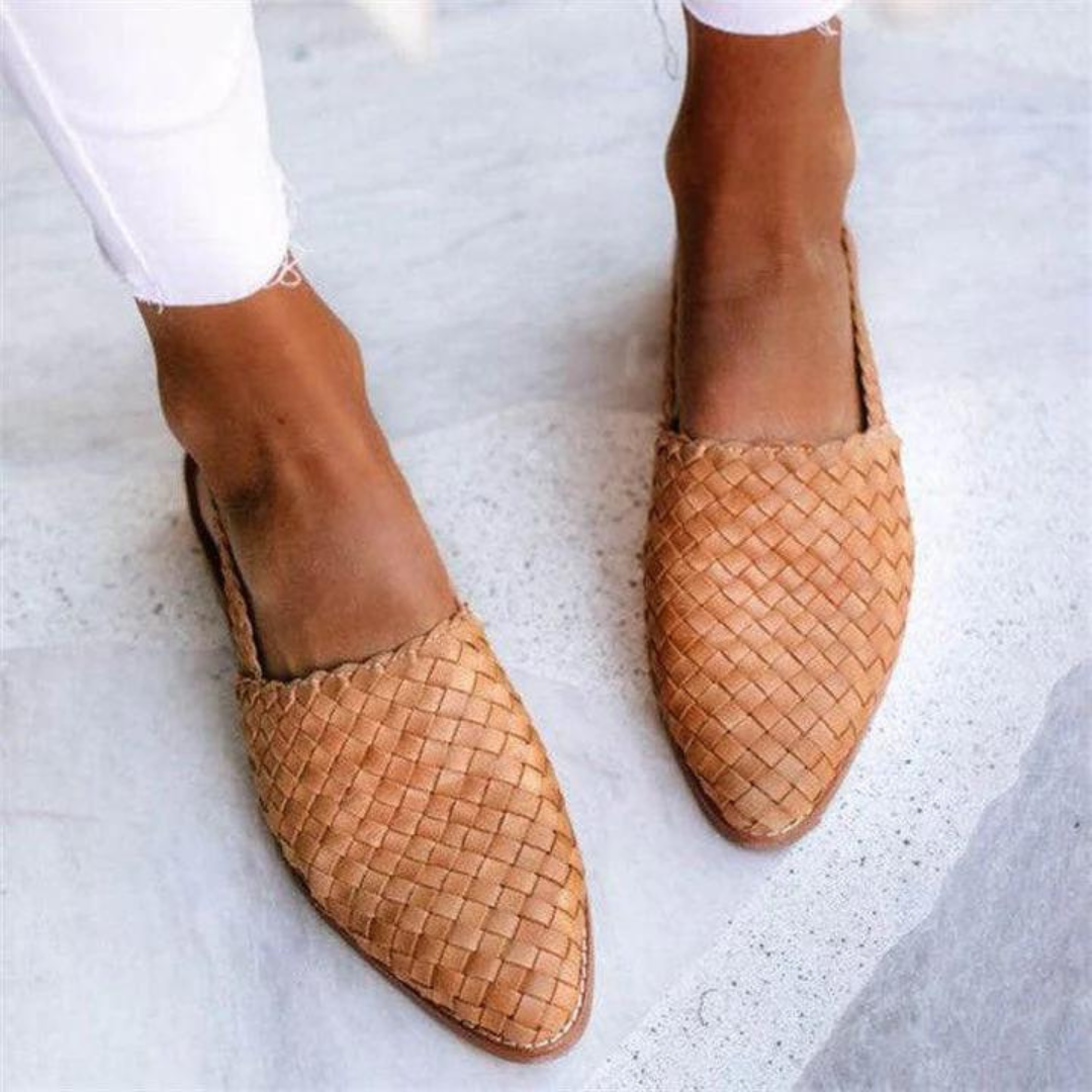Lion Style | Women’s Orthopedic Woven Flats
