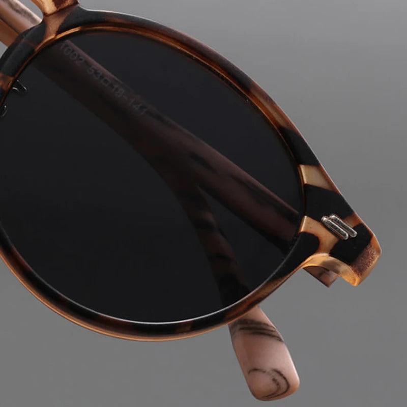 Lion Style | Women’s Retro Round Sunglasses