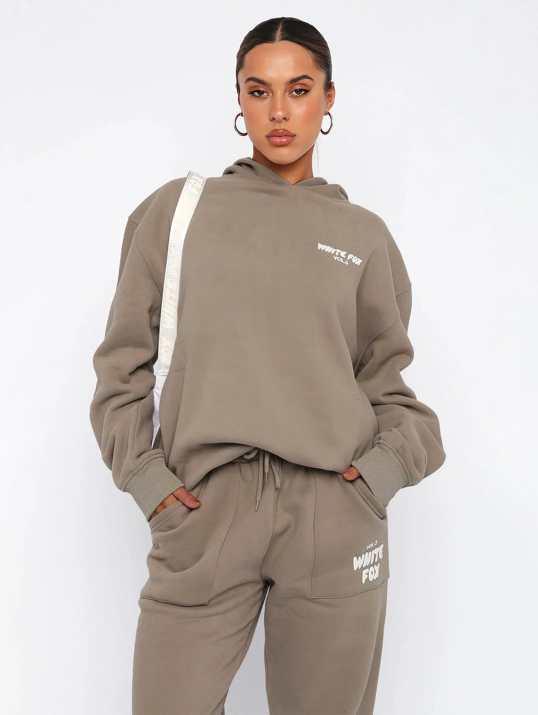 Lion Style | Women’s White Fox Hoodie Set