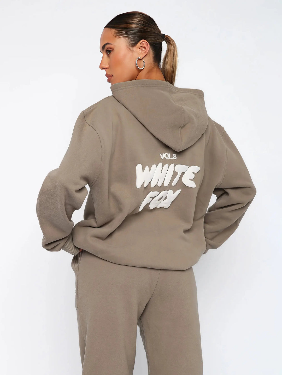 Lion Style | Women’s White Fox Hoodie Set