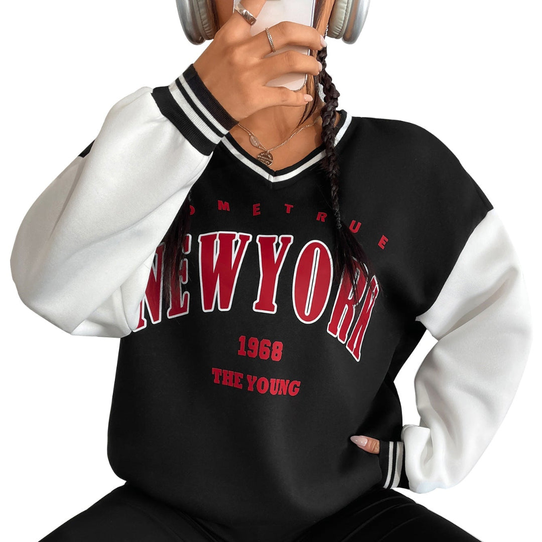 Women New York Graphic Sweatshirt LionStyle