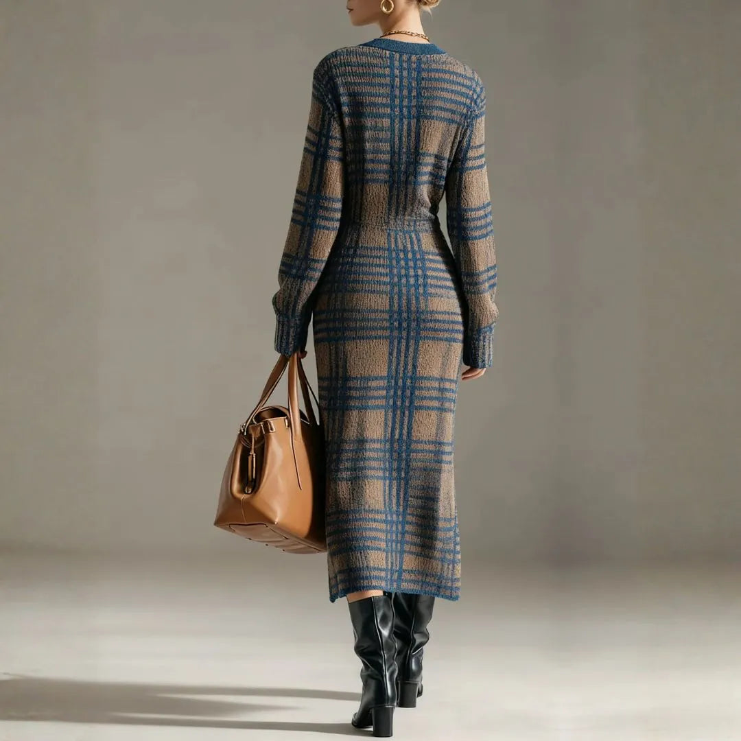 Women's Plaid V-Neck Maxi Knit Dress