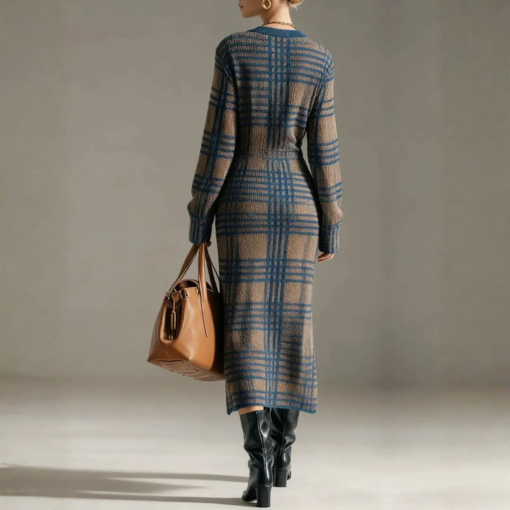 Women's Plaid V-Neck Maxi Knit Dress